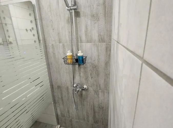 Malavi Tn1 Center * Ruse